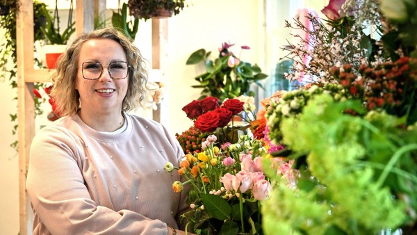 Jubel in Velbert über Neueröffnung: „Endlich ein richtiger Blumenladen“