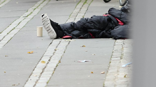 „Ich schlafe lieber im Wald“: Schutzlos trotz Unterkunft in Velbert?