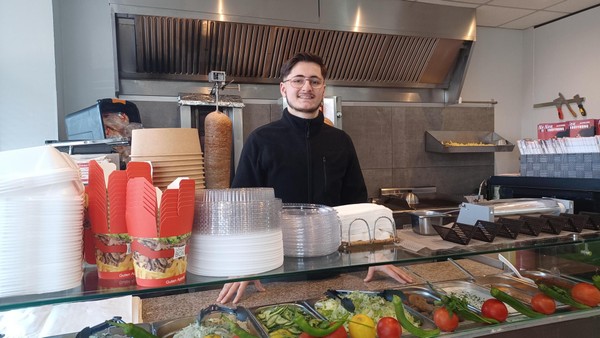 Neuer Imbiss in Velbert: Beim „Grillwerk“ gibt es Döner, Burger und vieles mehr