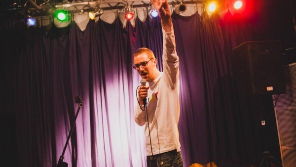 Männerchor trifft Poetry Slam: Zwei Welten auf einer Bühne in Velbert