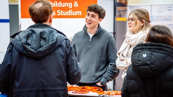 Infos aus erster Hand – auf Augenhöhe: So läuft die Ausbildungssuche in Velbert