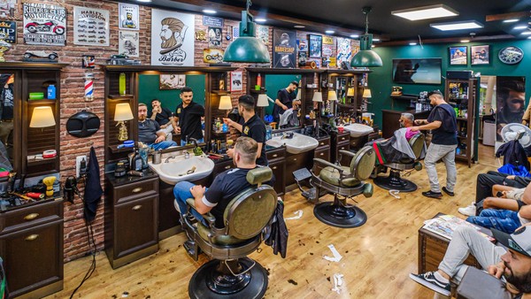 Barbershops boomen in Velbert: Das sagen Friseure zur Konkurrenz