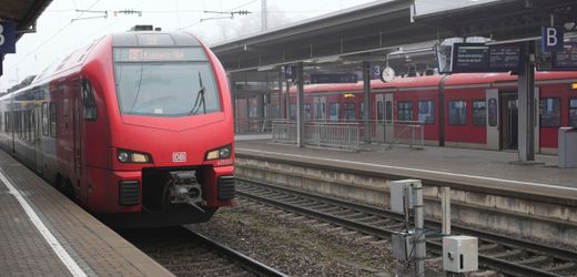 Rheinland-Pfalz: Fahrgast prügelte Zugbegleiter offenbar mit bloßen Händen tot