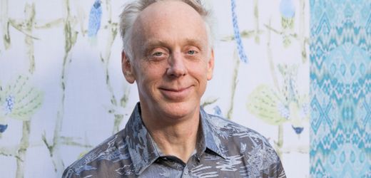 Mike White: Mit Jennifer Coolidge auf Reisen – so kam der Regisseur auf die »The White Lotus«-Idee