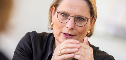 Gewalt in Deutschland: Stefanie Hubig sieht »massives Gewaltproblem«