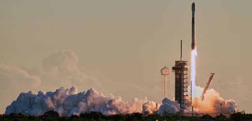 Elon Musk fusioniert Raketenfirma SpaceX mit Grok-Mutter xAI