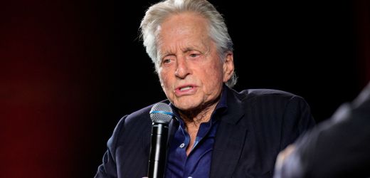 Michael Douglas: Schauspieler über Oliver Stones gnadenlose Regie-Methoden