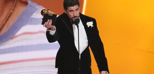 Grammys 2026: Bad Bunny gewinnt Album des Jahres