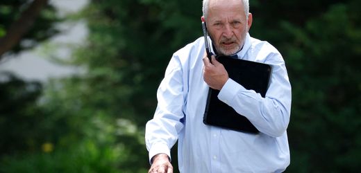 Larry Summers und Epstein: Ehemaliger US-Finanzminister verlässt Harvard