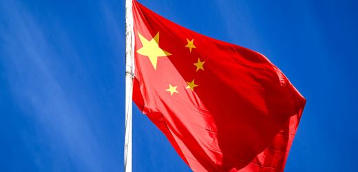 Frankreich: Vier Chinesen aufgrund mutmaßlicher Spionage mit Satellitenempfänger festgenommen