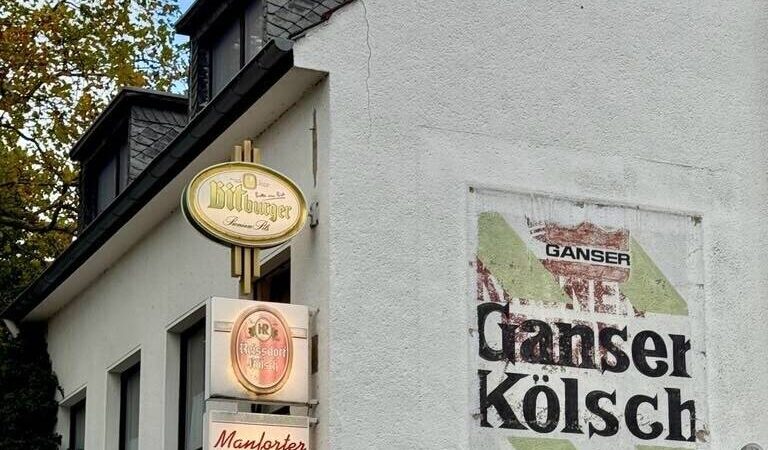 Zeitreise in der Stadt: Leverkusen im Retrostyle