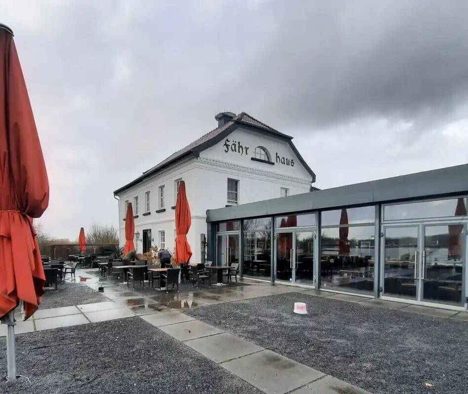 Ausflugslokal am Rhein in Wesel-Bislich: „Passenden Käufer nicht gefunden“ – Was Fährhaus-Eigentümer stattdessen planen