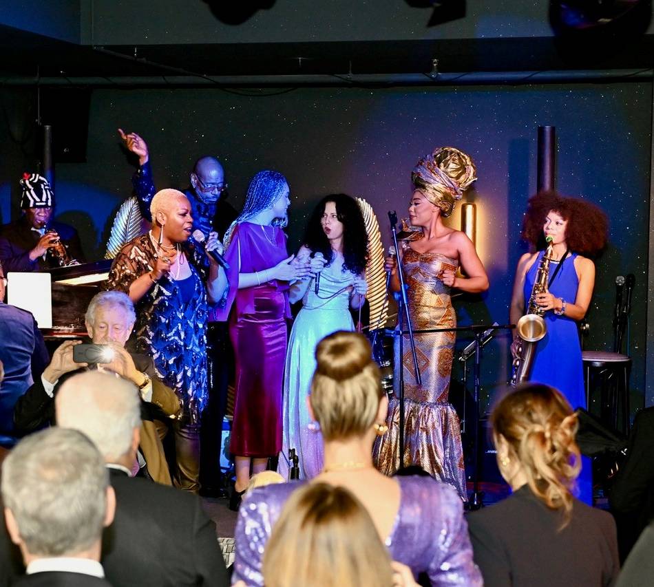 Charity in Düsseldorf: Unicef-Abend als Spektakel in der Küche und auf der Bühne