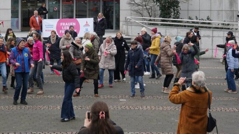 Protestaktion in Viersen: Tanzen gegen Gewalt an Frauen