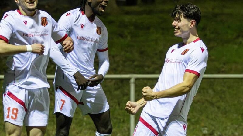 Mit treffsicherer Offensive: Nur ein Düsseldorfer Landesligist kann derzeit überzeugen