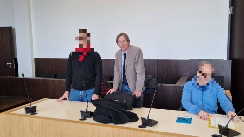 Prozess vor dem Düsseldofer Amtsgericht: „Wenig Substanz“ – Freispruch für DSSQ-Aktivisten