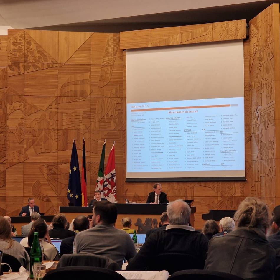 Mehrheit dafür: Düsseldorfer Rat kann jetzt digital abstimmen – auch bei geheimen Wahlen