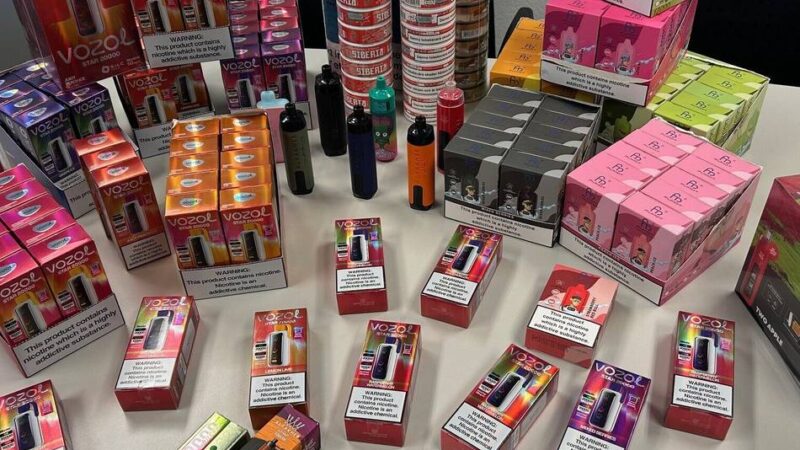 In Langenfeld: Erneut Snus und Vapes bei Kontrollaktionen eingezogen