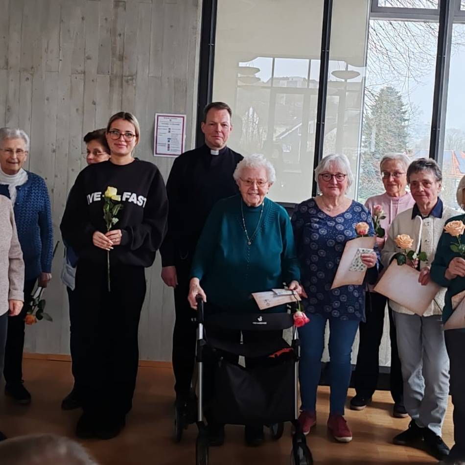 Ehrung der kfd Hückeswagen: Katholische Frauengemeinschaft kann auf ihre treuen Mitglieder setzen