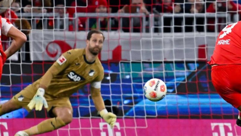 TSG früh in Unterzahl: Díaz-Show gegen Hoffenheim – Bayern wieder auf Kurs