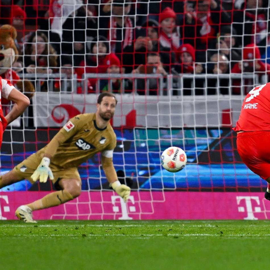 TSG früh in Unterzahl: Díaz-Show gegen Hoffenheim – Bayern wieder auf Kurs