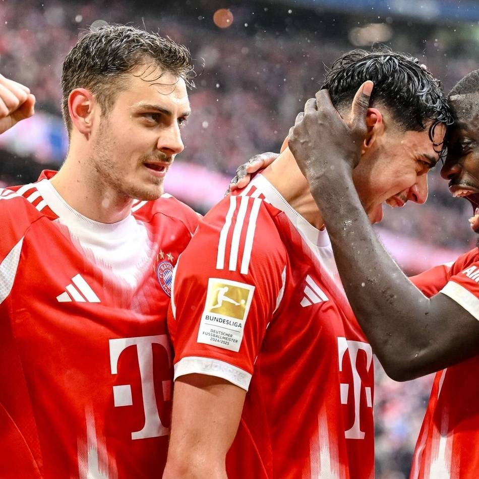 Wolfsburger Krise verschärft sich gegen den FCA: Bayern marschieren weiter vorneweg – FC trotzt auch dank Ache-Traumtor Hoffenheim Remis ab