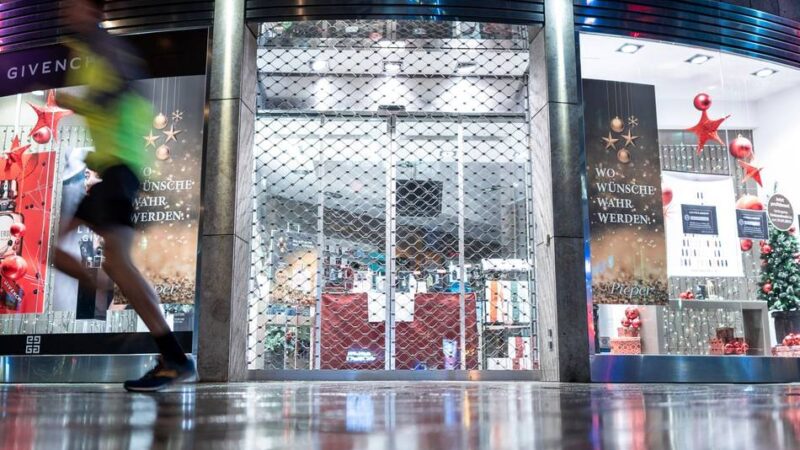 Standorte in Duisburg: Filiale der Parfümerie Pieper im Forum schließt in Kürze