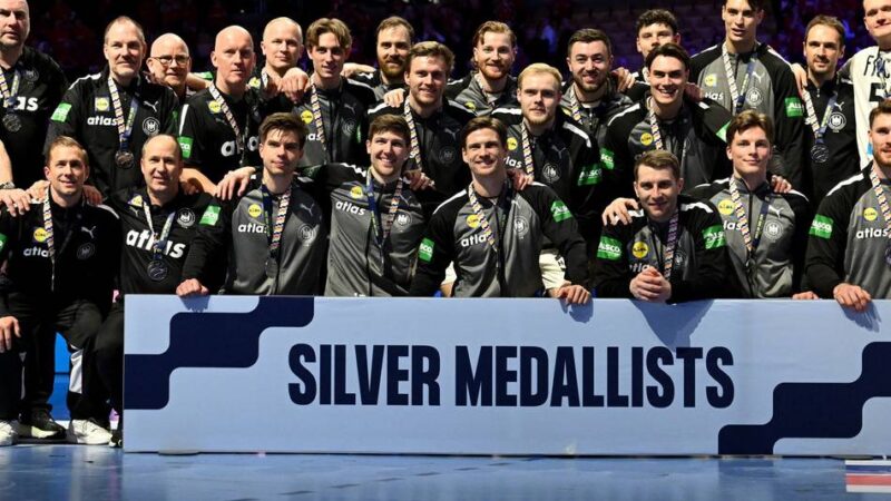 Dänemark im EM-Finale zu stark: Enttäuschte Handballer sind stolz auf Silber