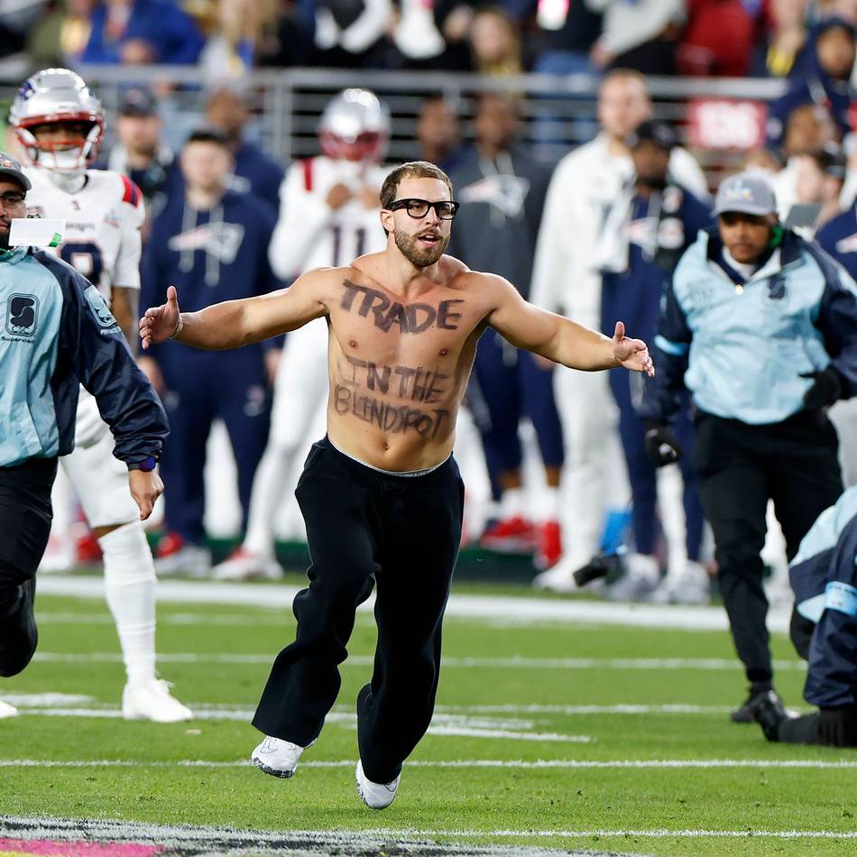 Flitzer, Trump, Serena Williams: Das geschah abseits des Sportlichen beim Super Bowl