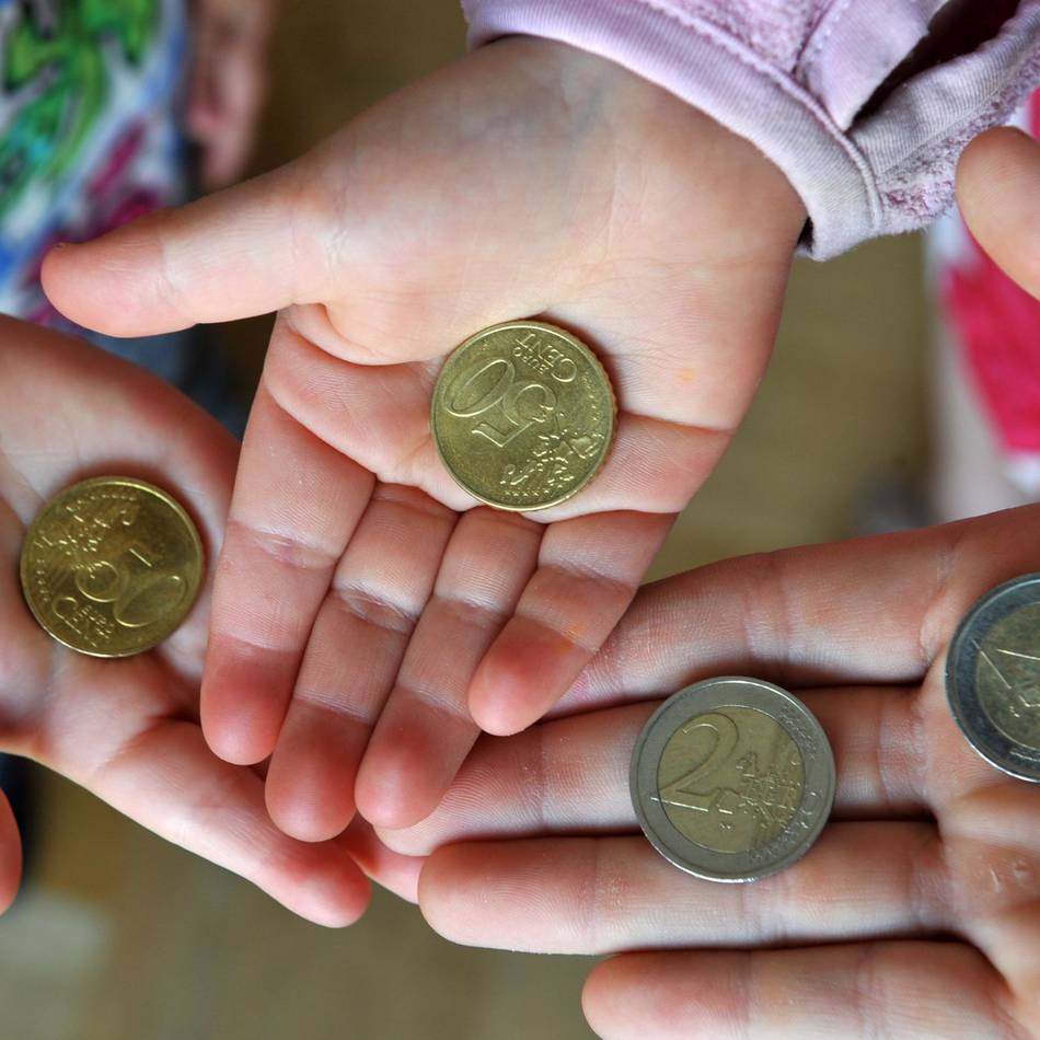Eltern-Café in Mönchengladbach: Wie viel Taschengeld ein Kind bekommen sollte