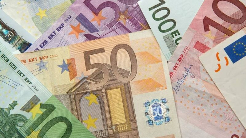 Emmerich: Stadt und Kommunalbetriebe versenden ihre Jahresbescheide