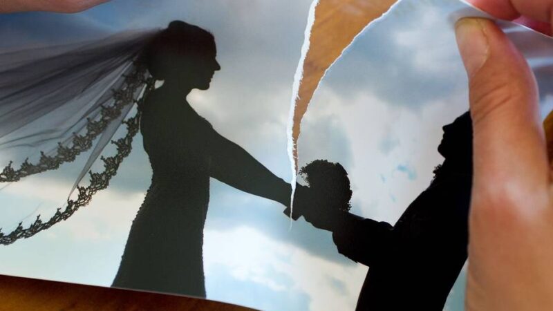 Stadt Radevormwald lädt zu Vortrag ein: Infoabend: Wie geht es nach der Trennung weiter?