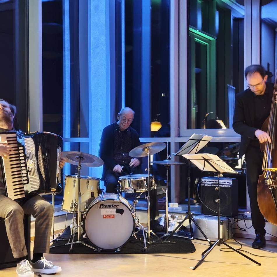 Hückeswagener Schlosskonzerte: Im Grenzgebiet von Klassik und Jazz