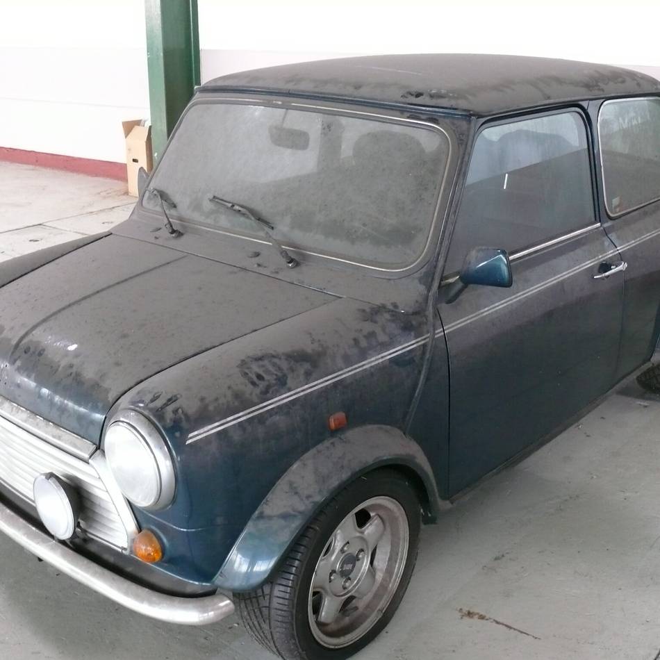 Schatz in der Garage: Wie dieser verstaubte Mini einem Düsseldorfer in letzter Sekunde aus der Patsche half