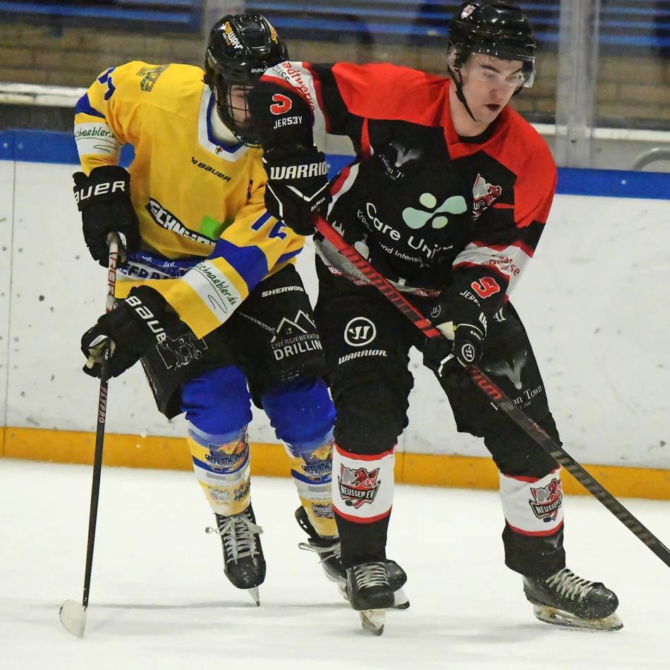 Grefrath kommt erneut in den Südpark: Polizei zeigt bei Eishockeyspiel in Neuss Präsenz