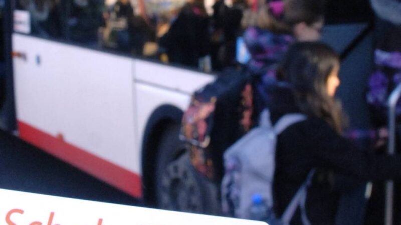 Kreis Viersen muss sparen: Deutschlandticket für Schüler auf dem Prüfstand