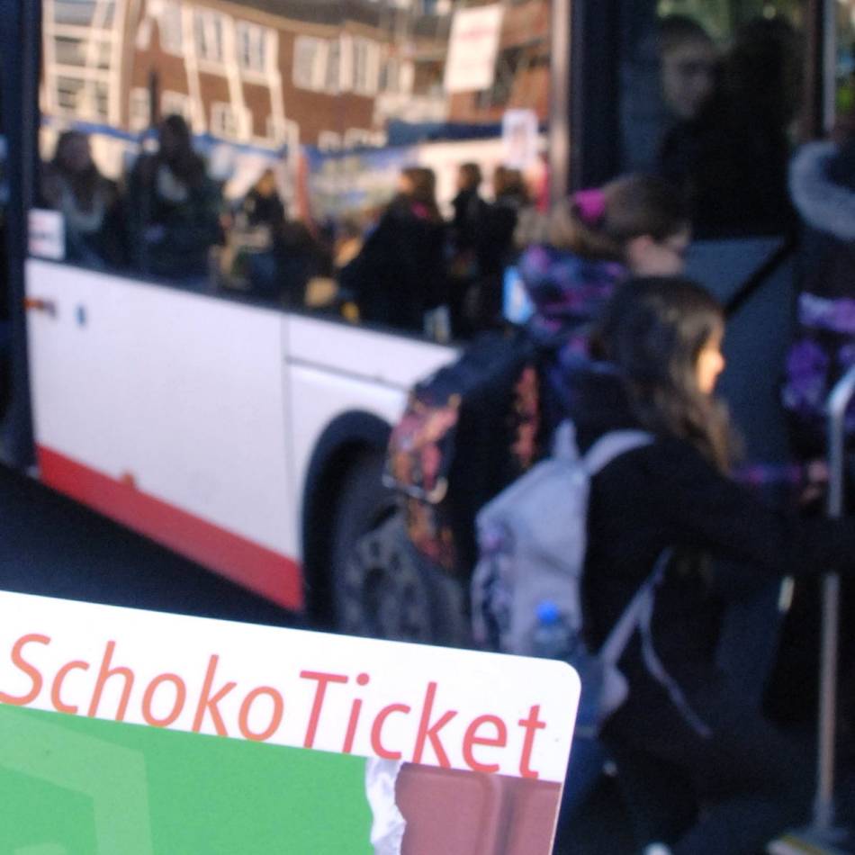 Kreis Viersen muss sparen: Deutschlandticket für Schüler auf dem Prüfstand