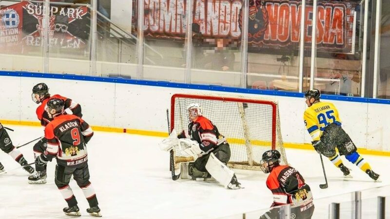 Polizei wieder gefordert: Attacke auf Fan nach Spiel des Neusser EV gegen Grefrath