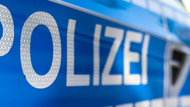 Im Rheinberger Gewerbegebiet: Mercedes Sprinter aus einer Werkstatt gestohlen
