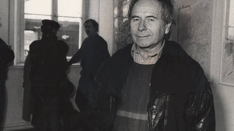 Er überlebte sieben Flugzeugabstürze: Retrospektive für Gerhard Hoehme – wo Unbegreifliches sichtbar wird