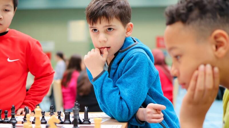 Kindertag am HAG in Krefeld: Im Hannah-Arendt-Gymnasium stehen Spiele auf dem Stundenplan