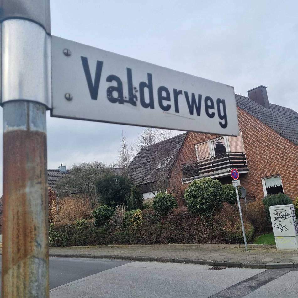 Anschreiben der Stadt: Ärger um Häuser-Anbauten in Jüchen