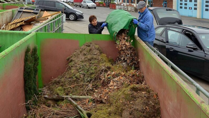 Bilanz der Stadt Rheinberg: Etwas weniger Grünschnitt und mehr Sperrmüll zum Asdonkshof gebracht
