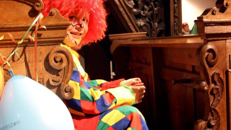 Karneval und Kirche in Rheinberg: Kappenmesse am Samstag in der St.-Peter-Kirche