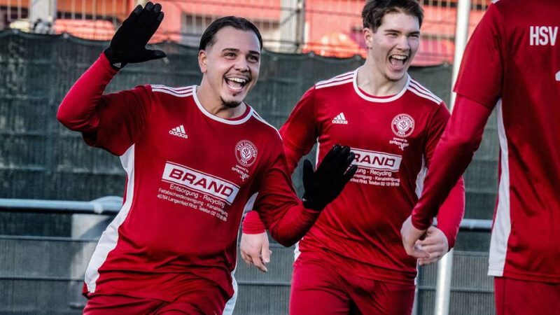 5:4 nach 0:2: Erster Sieg für neuen Coach – HSV gewinnt wildes Spektakel