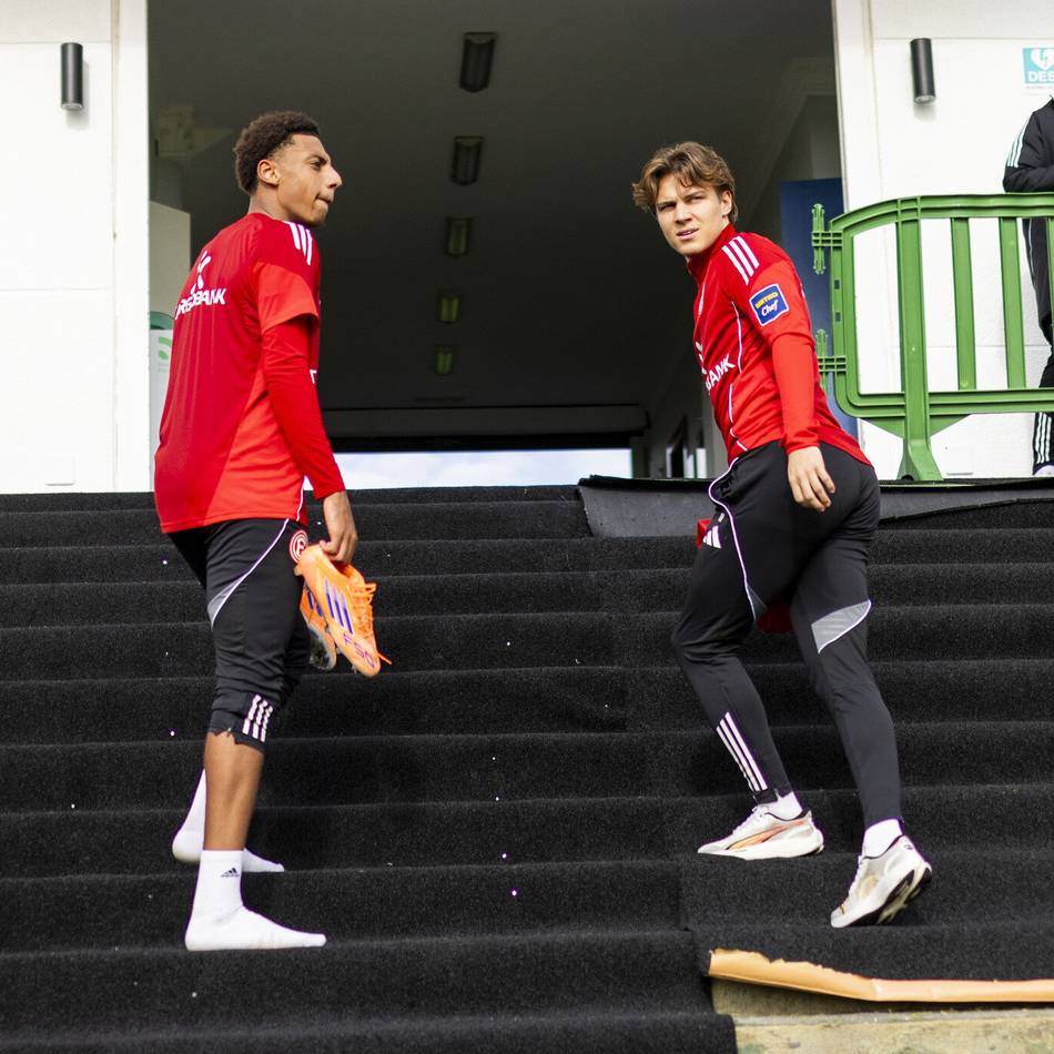 Seit vier Monaten verletzt: Wann kehrt er zurück? So steht es wirklich um Fortuna-Sorgenkind Hettwer