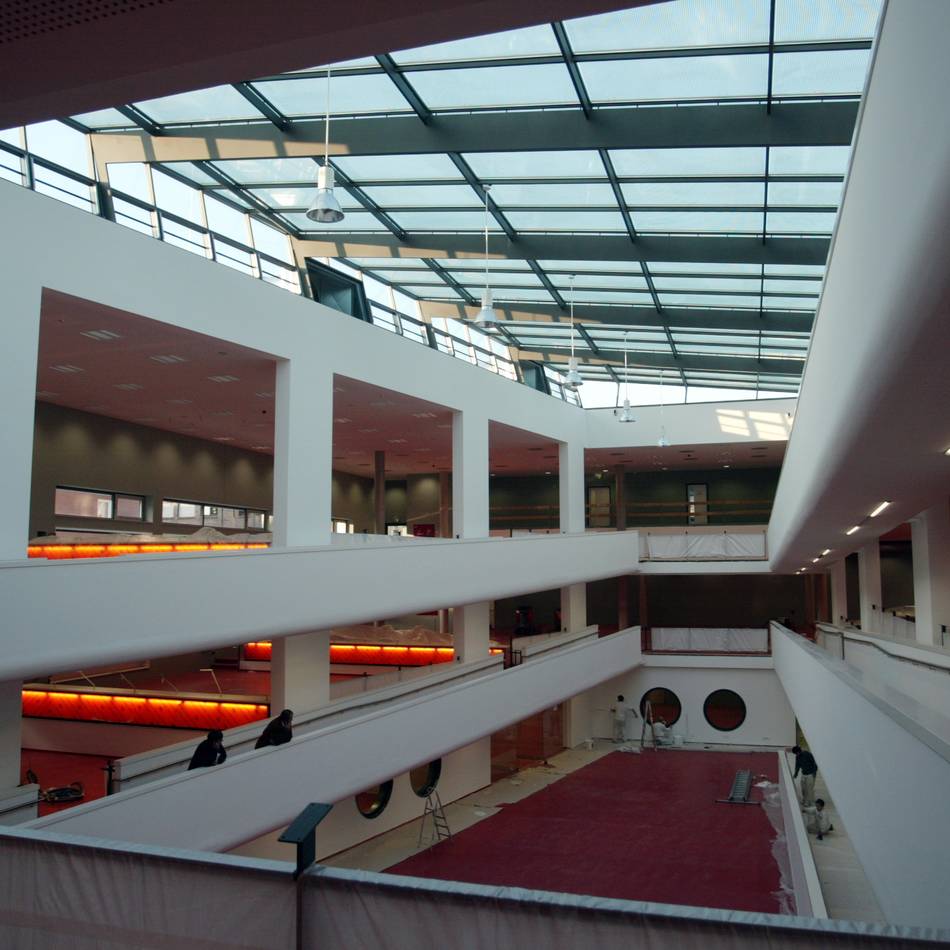 Neues Format der Mediothek Krefeld: Im „Silent Book Club“ steht die Freude am Lesen im Mittelpunkt