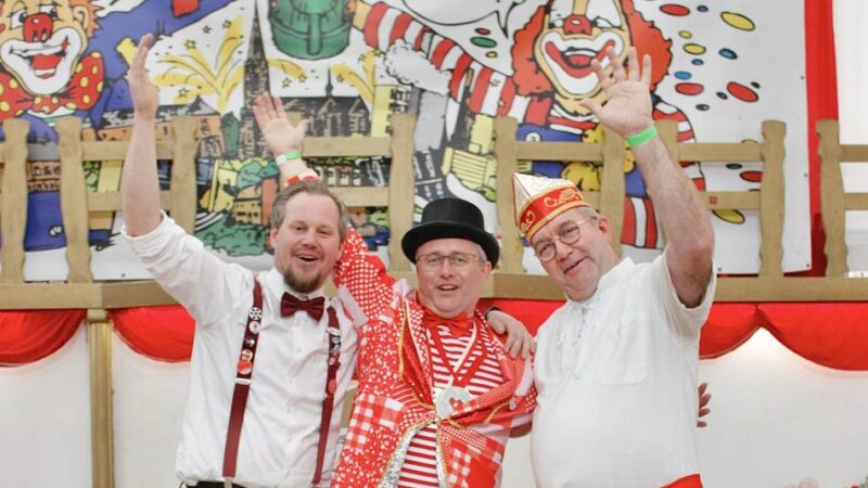 Erstmals seit 2023: Der Gustorfer „Sprötztrupp“ hat wieder ein Dreigestirn