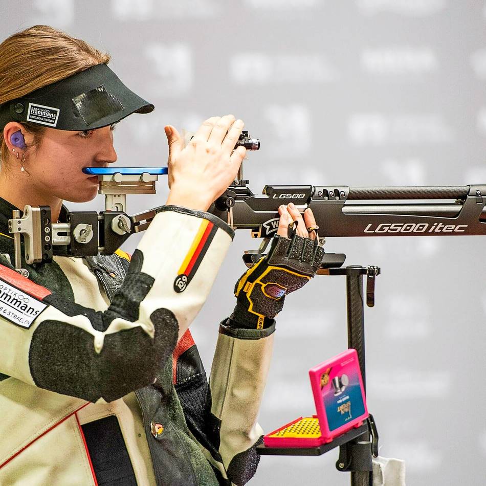 Sportlerin aus Kevelaer gehört zur Weltspitze: Weltklasse im Sportschießen – Anna Janssen hat Olympia 2028 im Visier