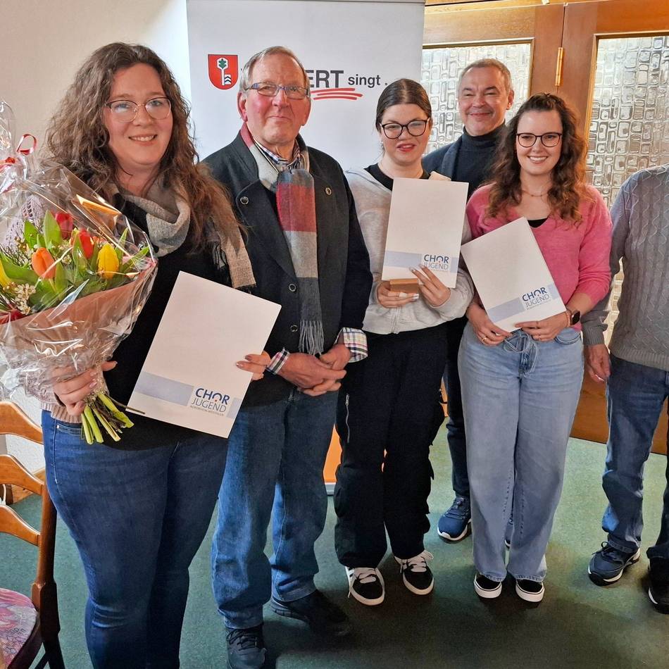 Rhythmus-Chor und Rhythmus-Parenten-Chor ziehen Bilanz und stehen vor ereignisreichen Monaten: Volles Programm mit großen Konzerten